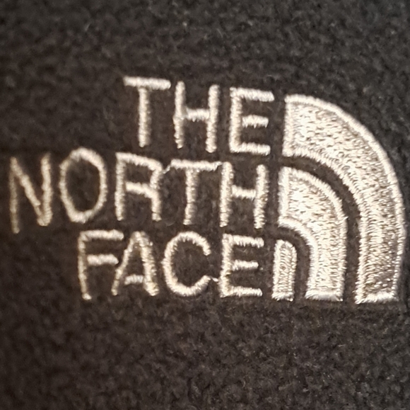 The North Face Women's Full Zip Jacket Size SP - Picture 4 of 5
